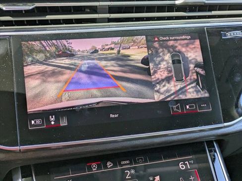 Used 2025 Audi Q7 2.0T Premium w/ Convenience Plus Package image 12