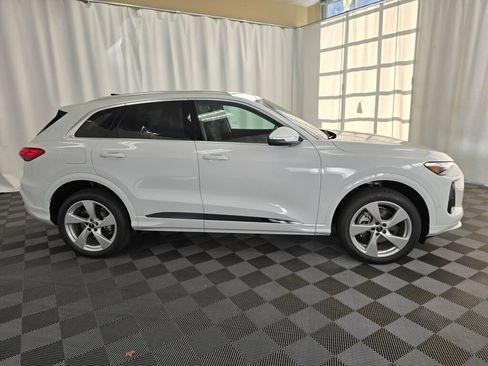 New 2025 Audi Q5 Premium Plus image 7