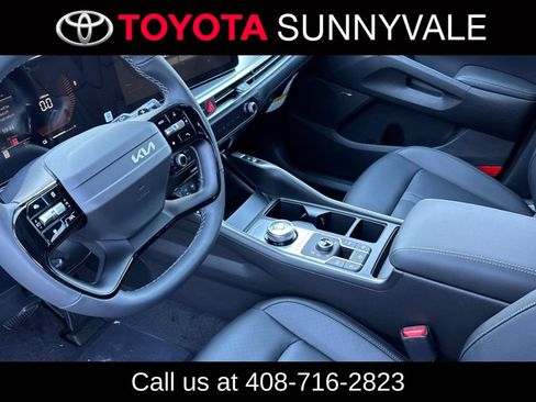 Used 2025 Kia Sorento EX w/ EX Panoramic Sunroof Package AWD/4WD image 2