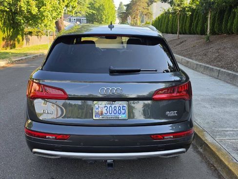Used 2018 Audi Q5 Prestige w/ Prestige Package AWD/4WD image 6