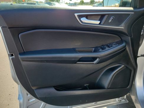 Certified 2024 Ford Edge SEL w/ Convenience Package AWD/4WD image 6
