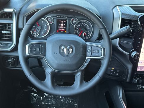 New 2026 RAM 2500 Big Horn AWD/4WD image 13