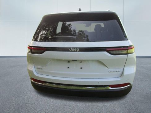 New 2026 Jeep Grand Cherokee Laredo X AWD/4WD image 9