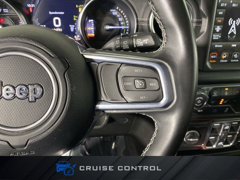 Used 2022 Jeep Wrangler Unlimited Sahara w/ Cold Weather Group image 26