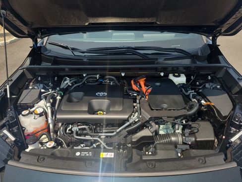 Certified 2026 Toyota RAV4 AWD Plug-in Hybrid image 31