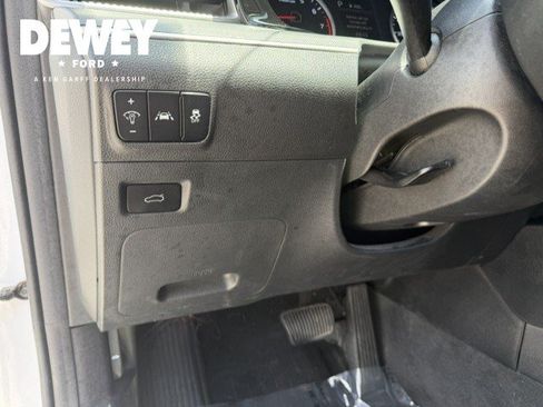 Used 2022 Kia K5 LXS FWD image 13