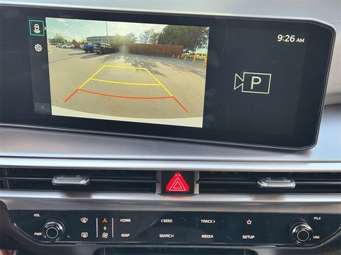 New 2026 Kia Sorento LX image 12