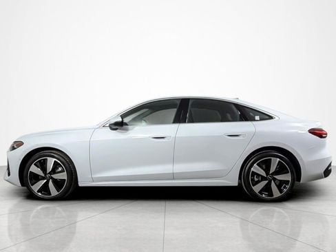 Used 2025 Audi A5 2.0T Premium Plus w/ Premium Plus AWD/4WD image 2