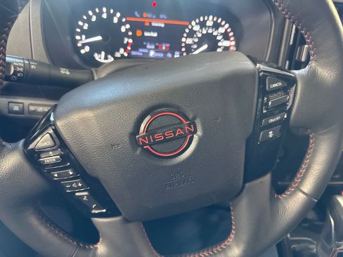 Used 2026 Nissan Frontier PRO-4X AWD/4WD image 22