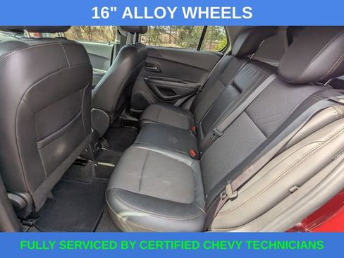 Used 2022 Chevrolet Trax LT w/ Driver Confidence Package image 14