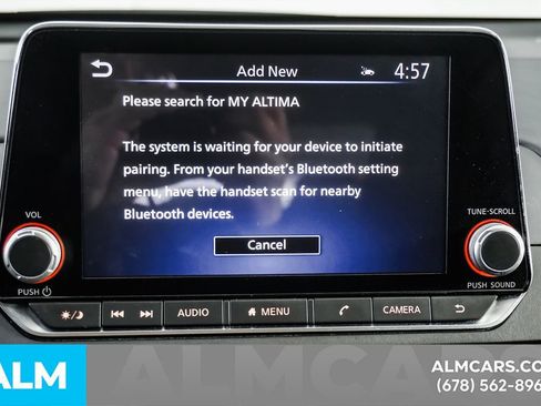 Used 2025 Nissan Altima 2.5 SV FWD image 34