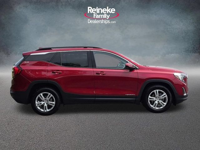 Used 2020 GMC Terrain SLE w/ Driver Convenience Package FWD image 4
