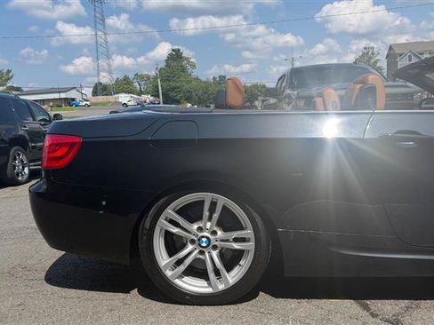 Used 2011 BMW 335i Convertible RWD image 5