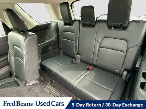 Used 2023 Nissan Pathfinder SL AWD/4WD image 34