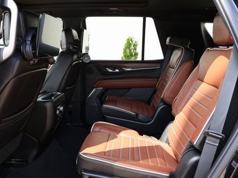 Certified 2024 GMC Yukon Denali Ultimate AWD/4WD image 19