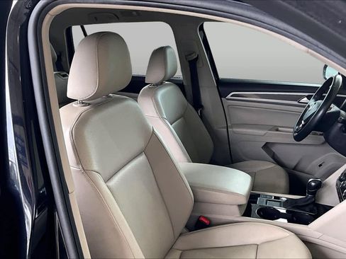 Used 2019 Volkswagen Atlas SEL FWD image 9