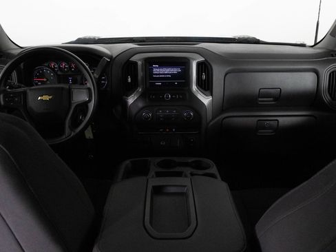 Used 2020 Chevrolet Silverado 2500 Custom w/ Custom Value Package image 19