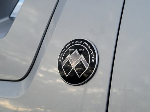 Used 2013 Chevrolet Avalanche LS w/ All-Star Edition image 7