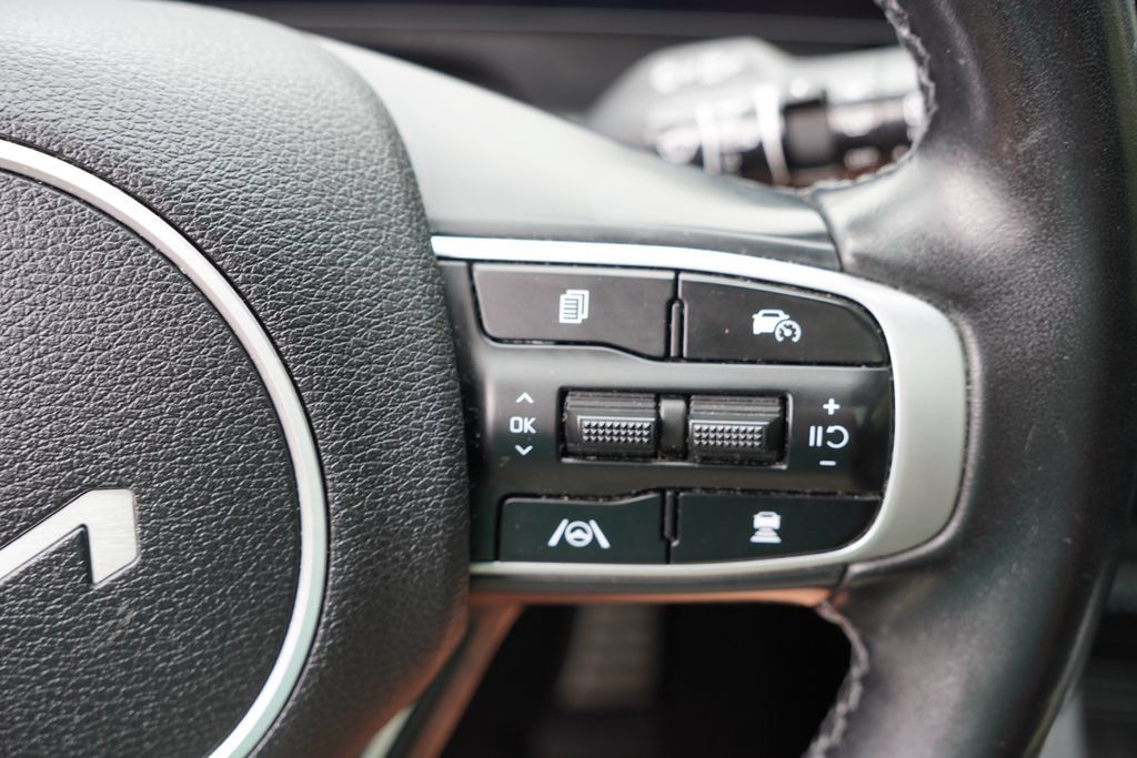 Certified 2023 Kia Sportage X-Pro AWD/4WD image 35