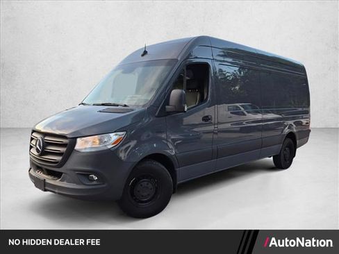 Used 2024 Mercedes-Benz eSprinter 170 Cargo image 1