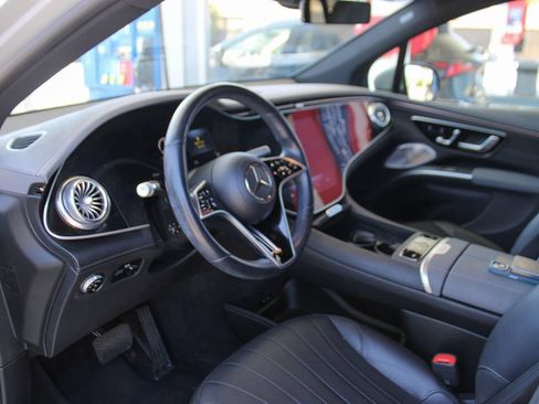 Used 2024 Mercedes-Benz EQS 450+ SUV image 11