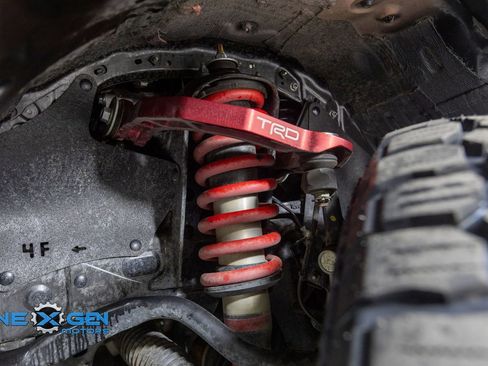 Used 2023 Toyota Tacoma TRD Pro AWD/4WD image 44