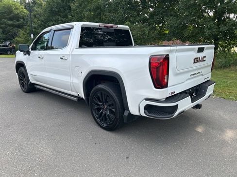 Used 2022 GMC Sierra 1500 Denali w/ Denali Reserve Package image 3