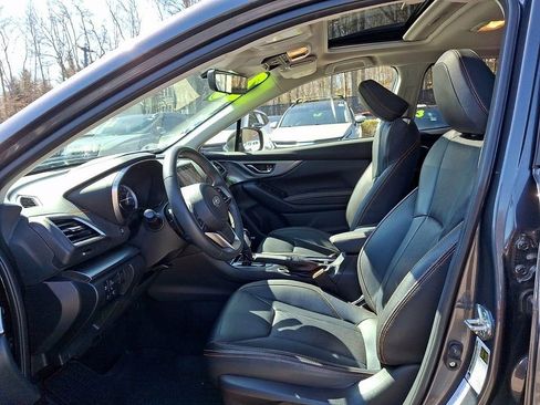Used 2023 Subaru Crosstrek 2.5i Limited AWD/4WD image 14