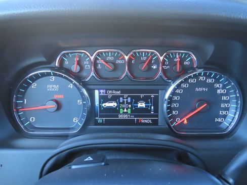 Used 2019 GMC Yukon SLT w/ Open Road Package RWD image 19