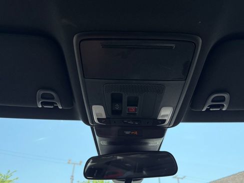 Used 2025 Honda Accord Sport image 38