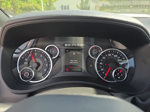 New 2026 RAM 2500 Tradesman AWD/4WD image 18