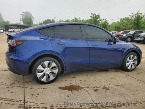 Used 2023 Tesla Model Y Long Range image 6