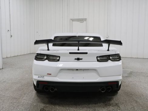 Used 2023 Chevrolet Camaro LT image 5
