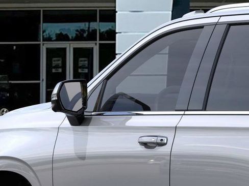 New 2026 Chevrolet Tahoe Premier image 12