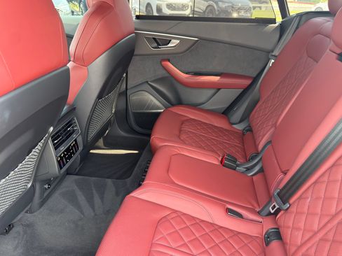 Used 2024 Audi SQ8 Prestige AWD/4WD image 34