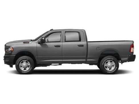 Used 2024 RAM 2500 Tradesman w/ Chrome Appearance Group AWD/4WD image 3