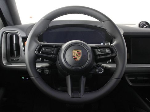 New 2026 Porsche Cayenne Coupe image 12