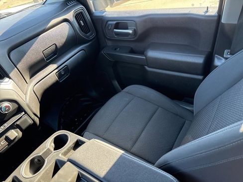 Used 2024 Chevrolet Silverado 2500 W/T w/ WT Convenience Package image 15