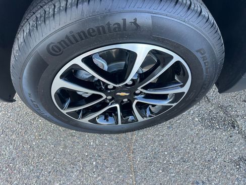 Used 2025 Chevrolet TrailBlazer LT image 30