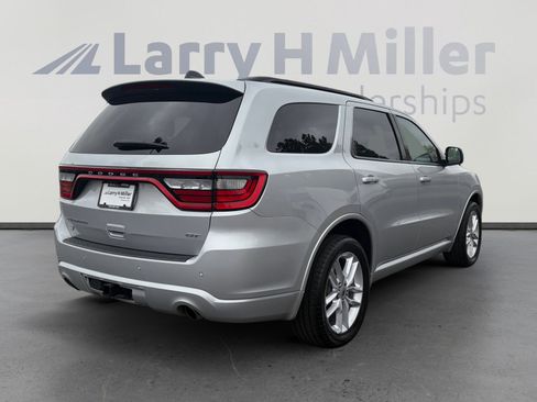 Used 2024 Dodge Durango GT AWD/4WD image 5
