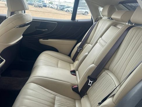 Used 2018 Lexus LS 500 w/ Interior Upgrade Package RWD image 17