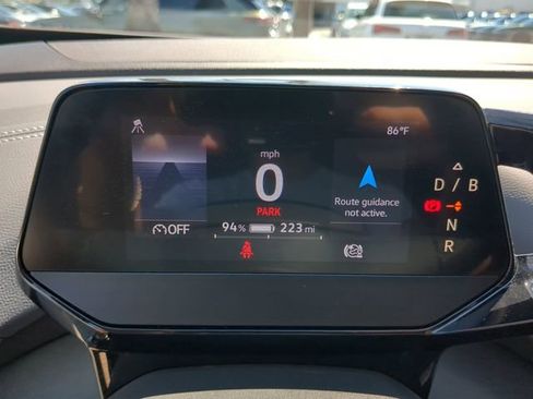 Certified 2023 Volkswagen ID.4 Pro S AWD/4WD image 34