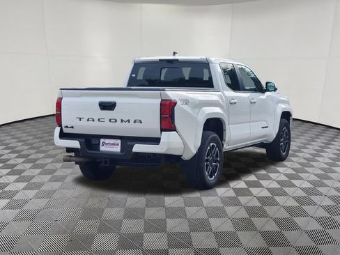 Used 2024 Toyota Tacoma TRD Sport w/ TRD Sport Premium Package AWD/4WD image 5
