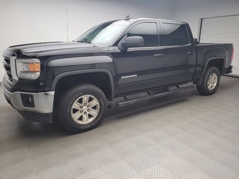 Used 2015 GMC Sierra 1500 SLE w/ SLE Value Package AWD/4WD image 2