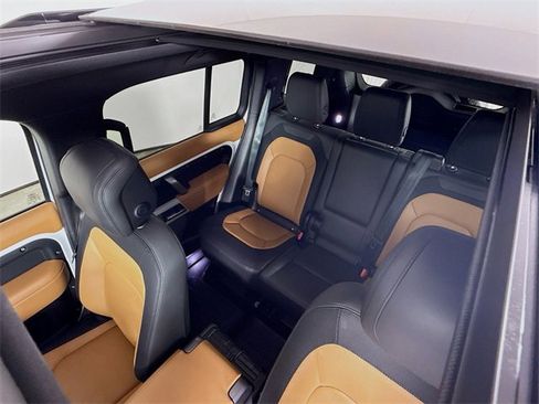 Certified 2023 Land Rover Defender 110 X-Dynamic SE image 14