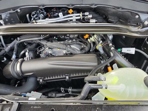 New 2026 Ford Explorer ST-Line image 20