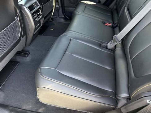 New 2026 Jeep Grand Cherokee Limited AWD/4WD image 11