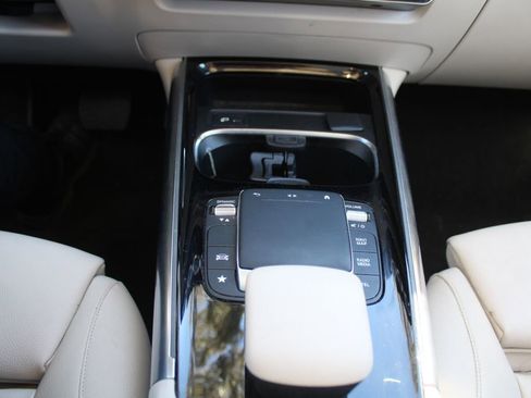 Used 2021 Mercedes-Benz GLA 250 GLA 250 image 35