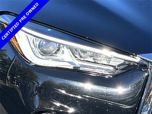 Certified 2025 INFINITI QX50 Luxe image 9