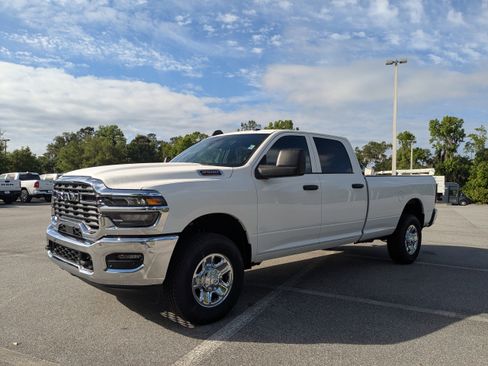 New 2026 RAM 2500 Tradesman image 13